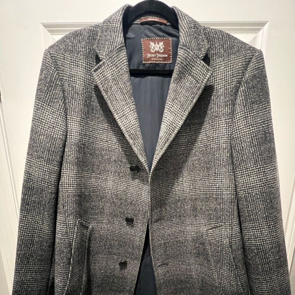 Hickey Freeman pre-used in perfect condition